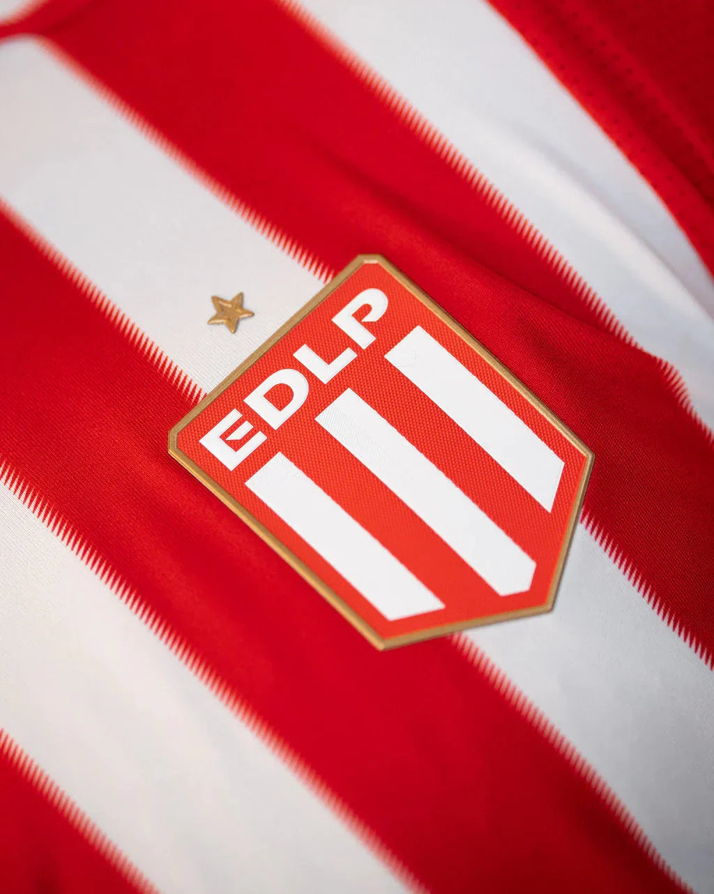 Camisa I Estudiantes de La Plata 2026
