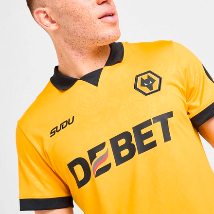 Wolves 2025/26 Home Jersey