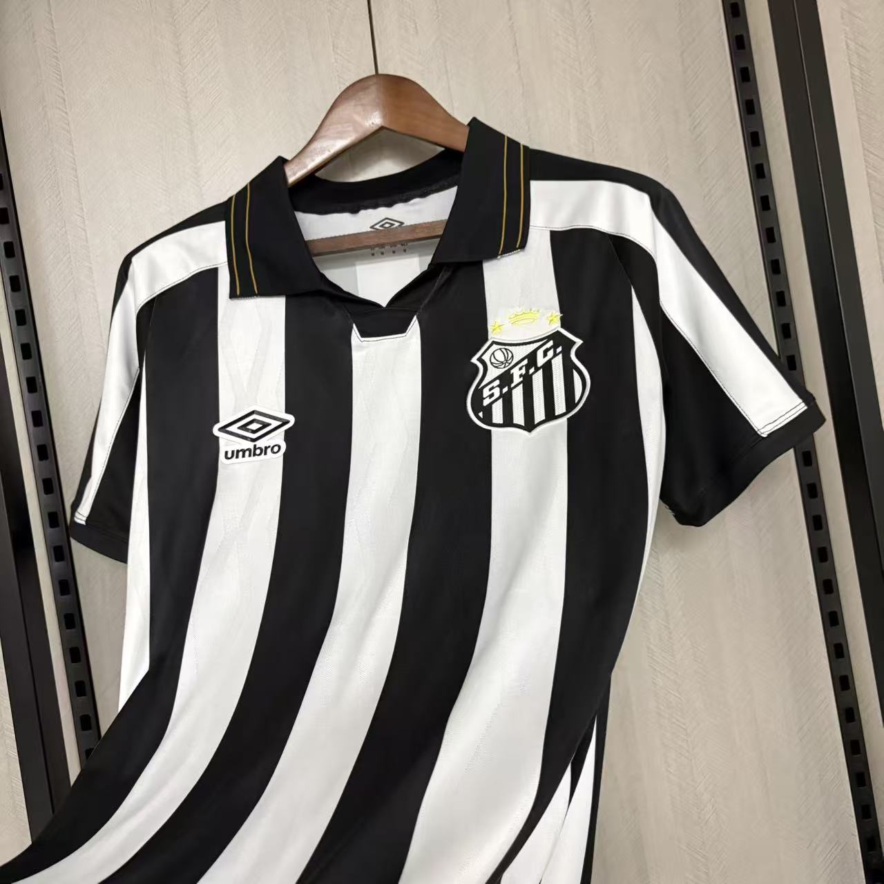 Santos 2027 Home Fan Version