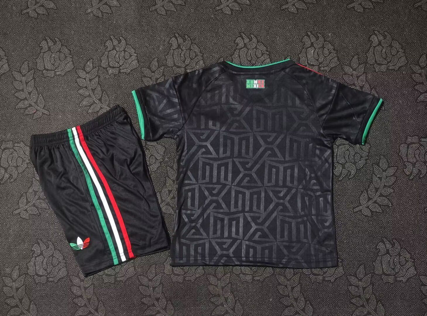 2026 Kit Kids Mexico third