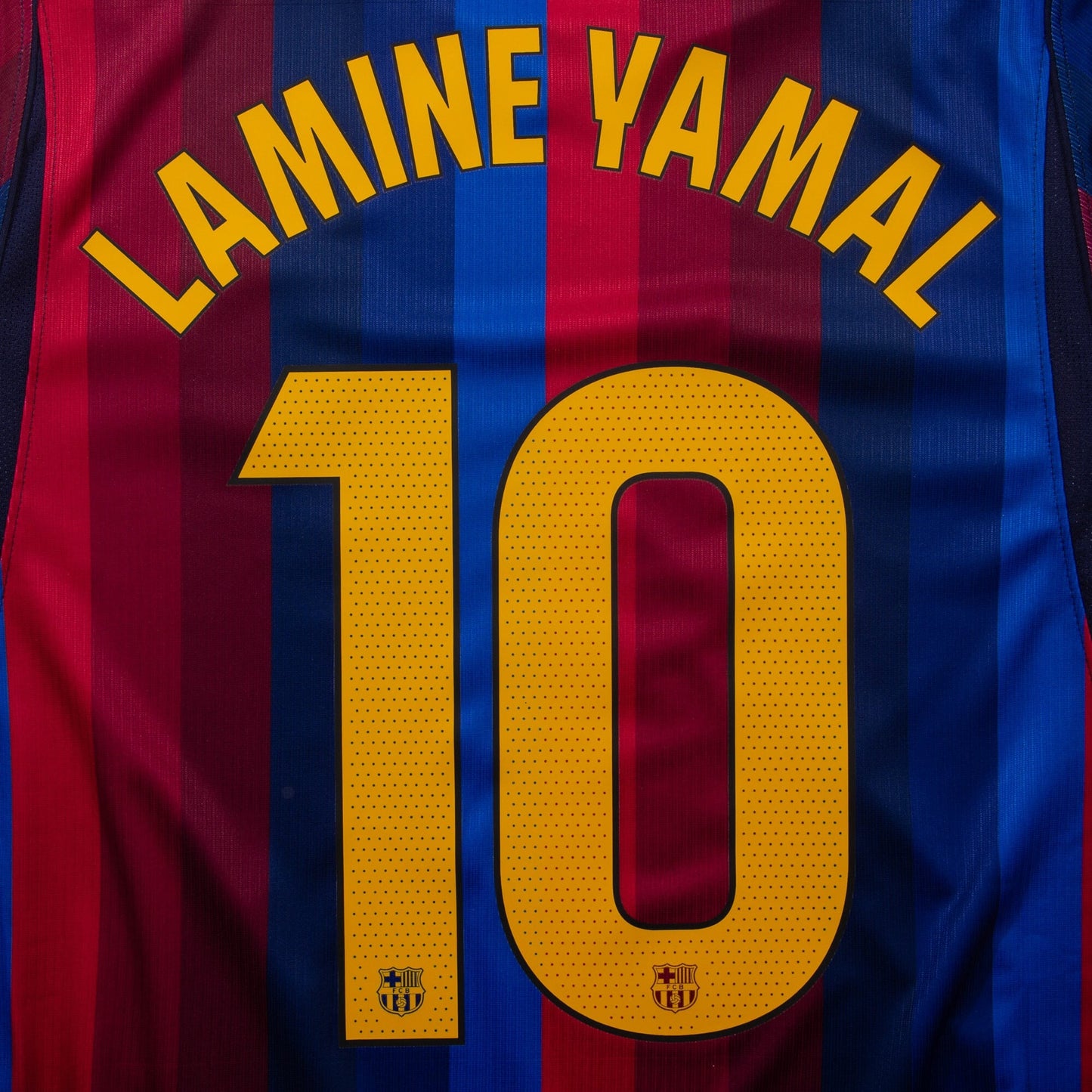Barcelona Home Lamine Yamal 10 Fan Jersey 2026-2027