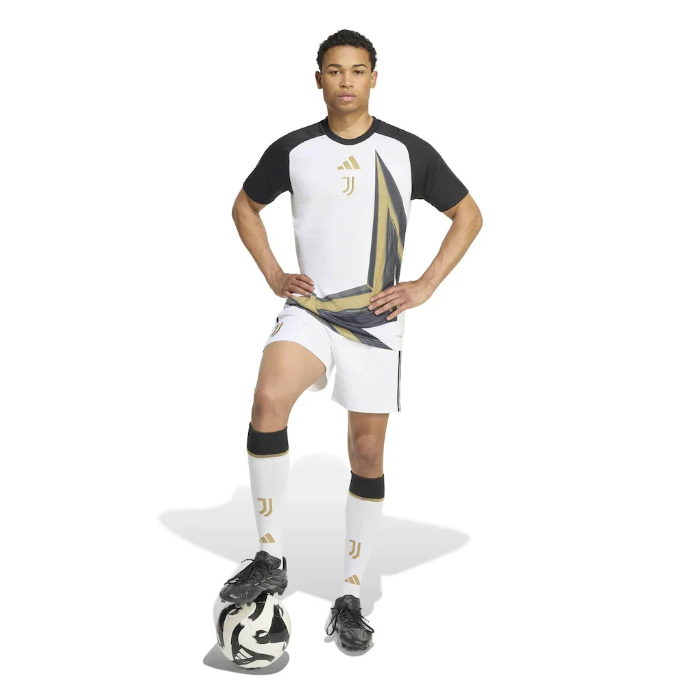 Juventus adidas 2026/27 Home Pre-Match Training Jersey - White