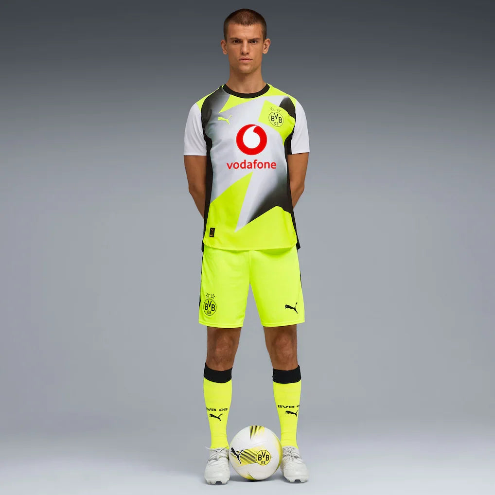 Borussia Dortmund Puma 2025/26 Away Authentic Jersey - Gray