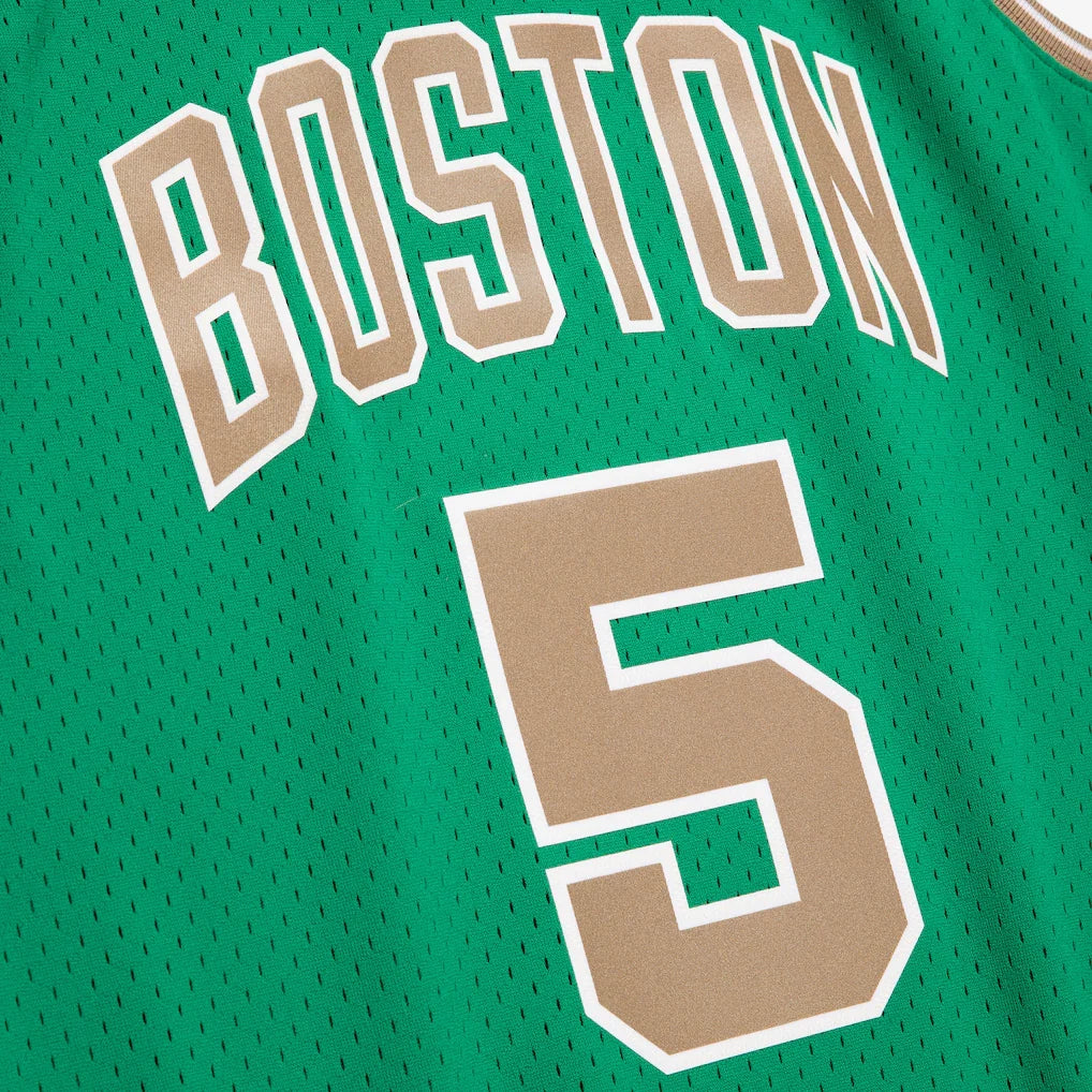 Kevin Garnett Boston Celtics Mitchell & Ness 2007-08 Hardwood Classics Swingman Jersey - Kelly Green