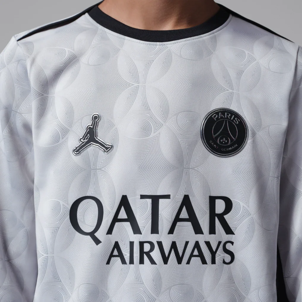 Paris Saint-Germain Jordan Brand Youth Long Sleeve Pre-Match Dri-FIT Top - Gray