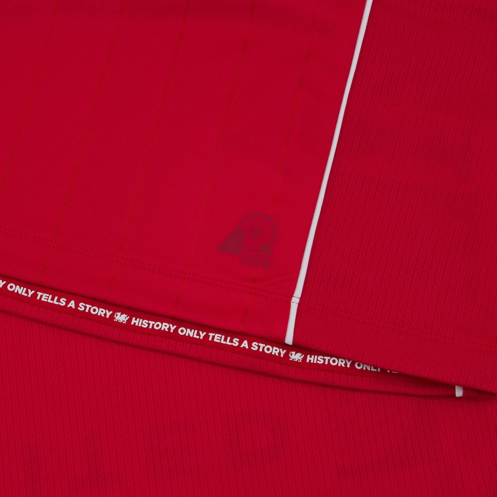Macron Wrexham Male Adult Red MAC F25 Men's Replica Jersey