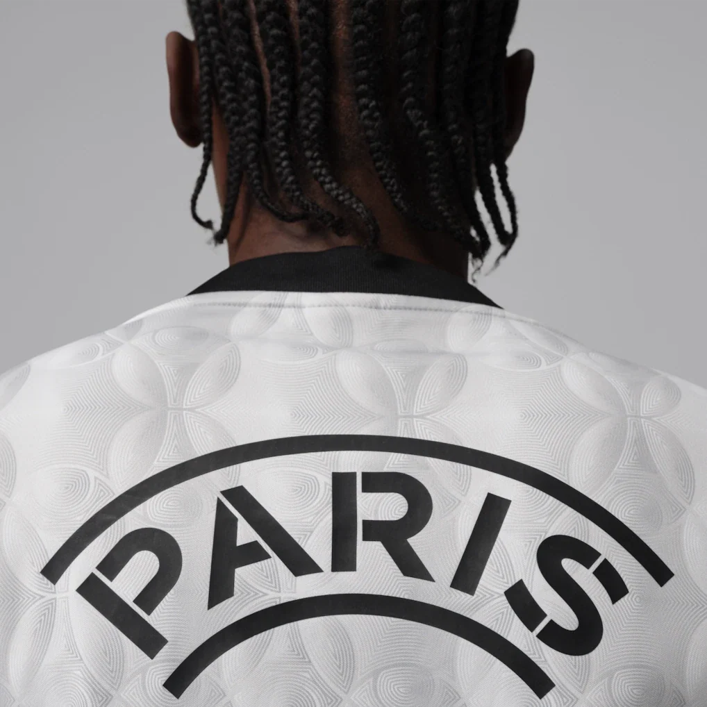 Paris Saint-Germain Jordan Brand Men's Long Sleeve Pre-Match Dri-FIT Top - Black