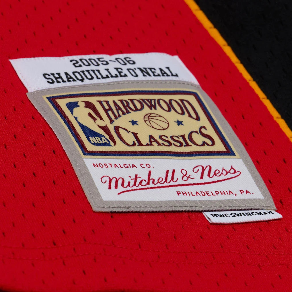 Shaquille O'Neal Miami Heat Mitchell & Ness 2005-06 Swingman Jersey - Red